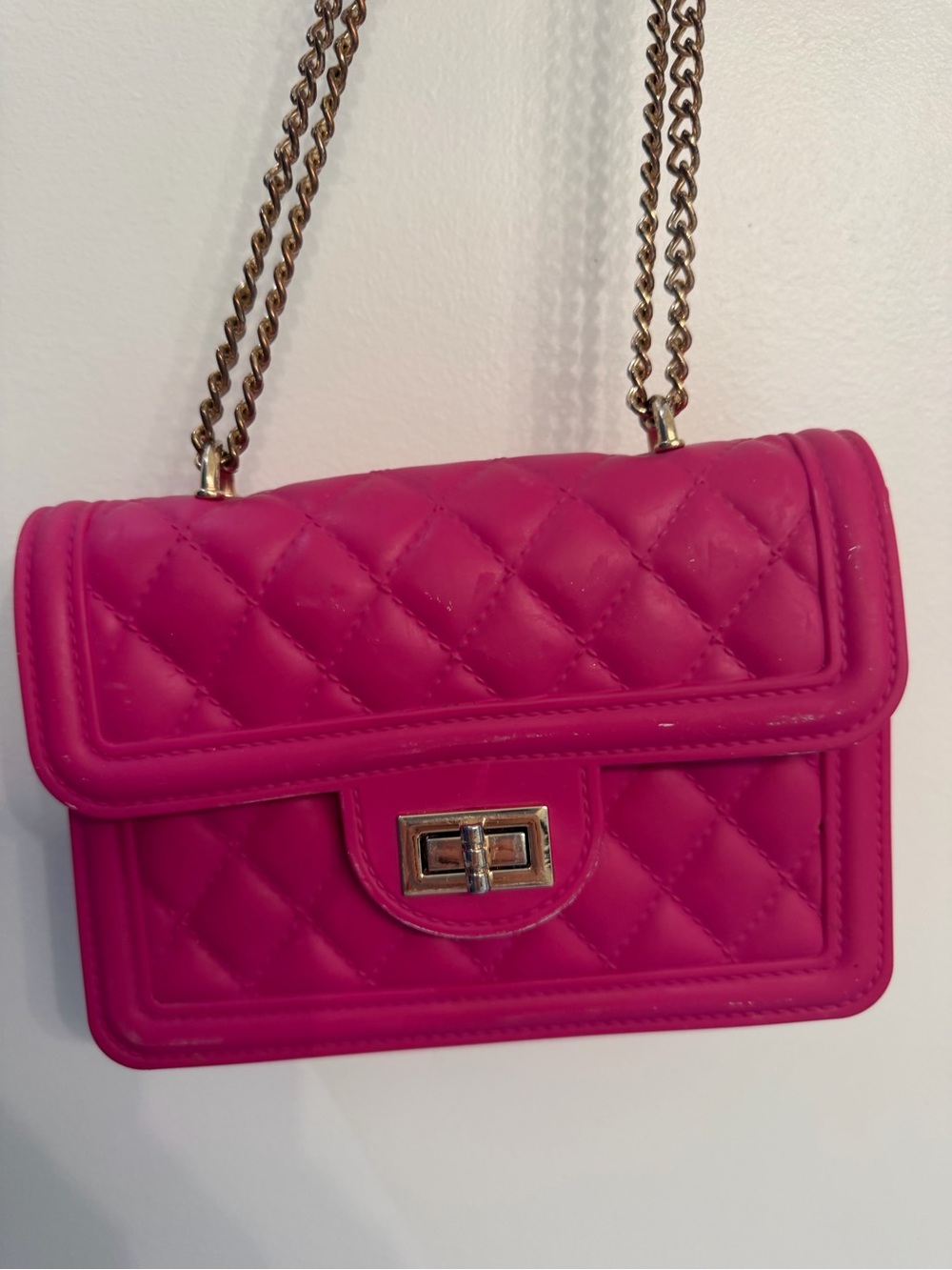 Quilted Hot Pink Chain Shoulder Bag - Picture 3 of 6